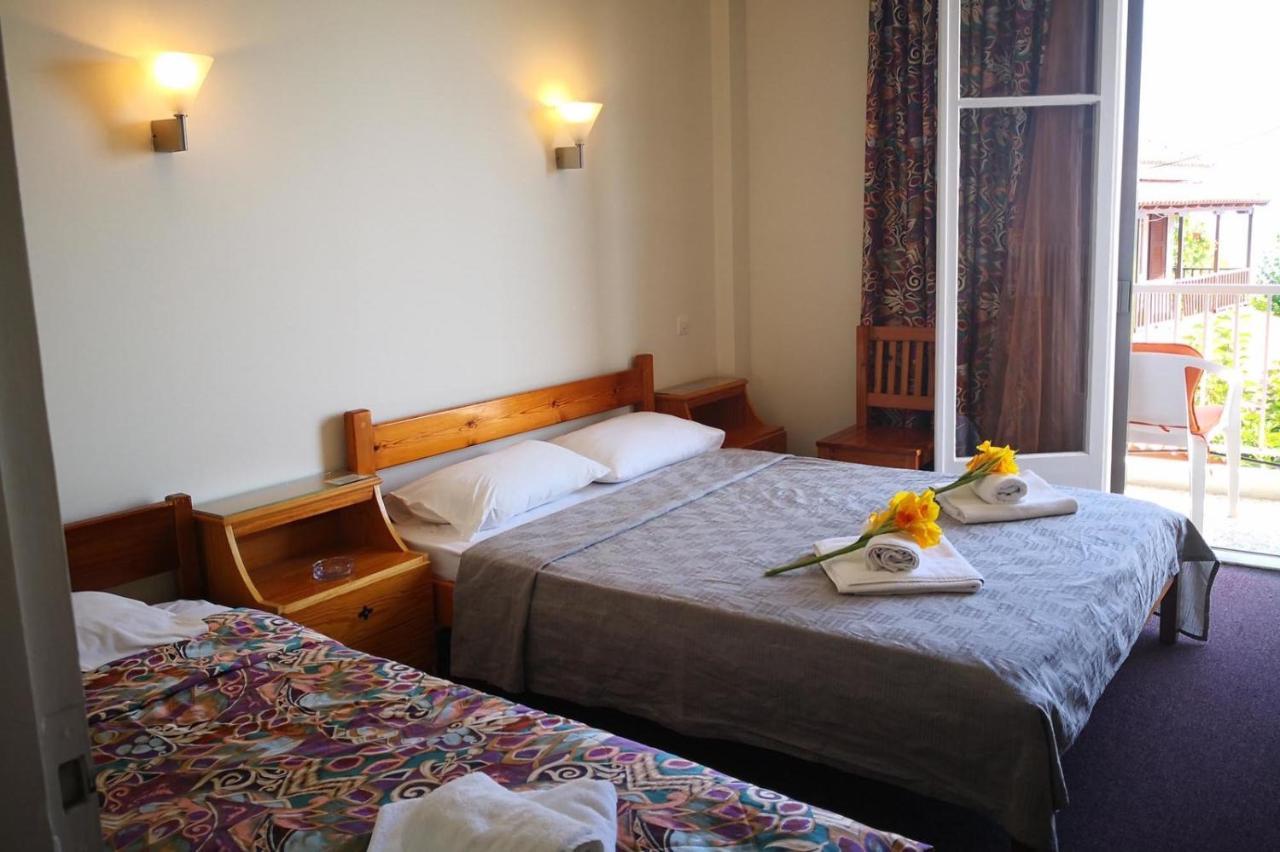 Taradella Hotel Alissos Zewnętrze zdjęcie
